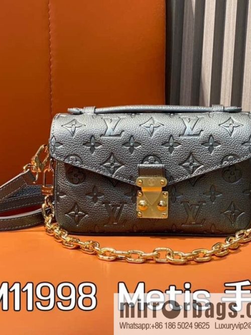 [Original order boutique] M11998 gun gray, full leather embossed chain messenger bag series Metis handbag
