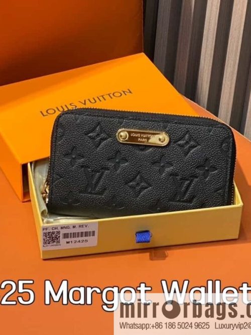 [Original single boutique] M12425 black, full leather embossed single zipper wallet series New Margot Wallet