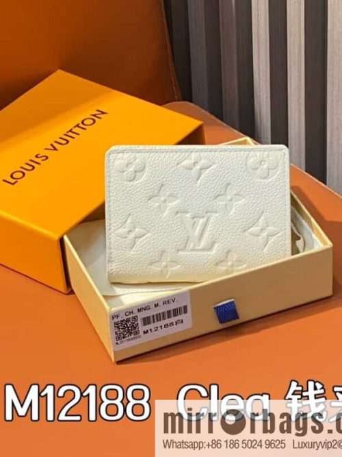 [Original order boutique] M12188 pearlescent white full leather embossed, full leather two-fold wallet series Clea wallet