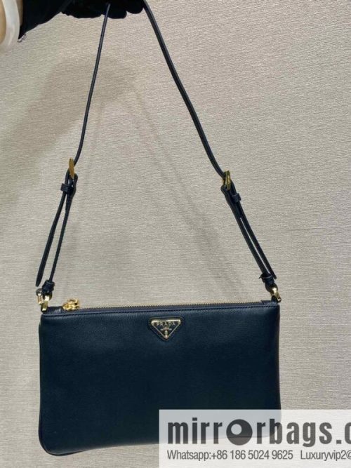 PRADA 🎉 new armpit bag 🎉 1NE545A calfskin/1BC238 🎉🎉 black
