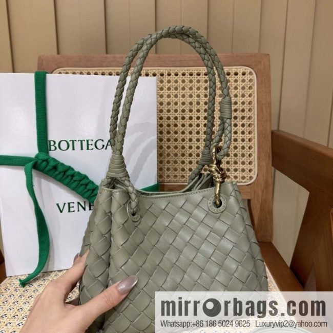 BV 𝙋𝙖𝙧𝙖𝙘𝙝𝙪𝙩𝙚 small, travertine green 796569