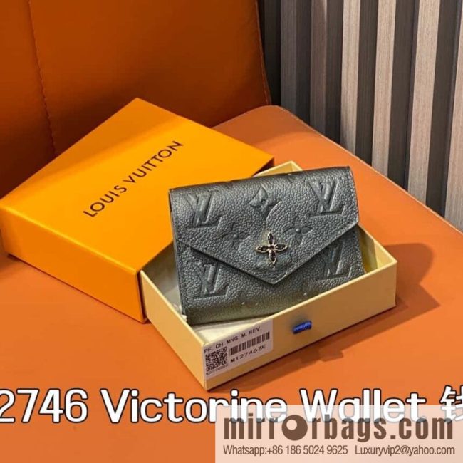 [Original order boutique] M12746 pearlescent gray, three-fold wallet series Victorine Wallet wallet