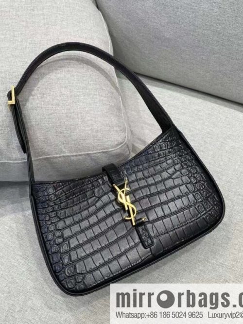 YSL ▪️ 5 ̀ 7 crocodile black ▪️ 657228