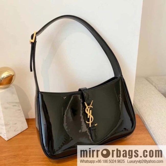 YSL ▪️ 5 🆕 patent leather black 657228