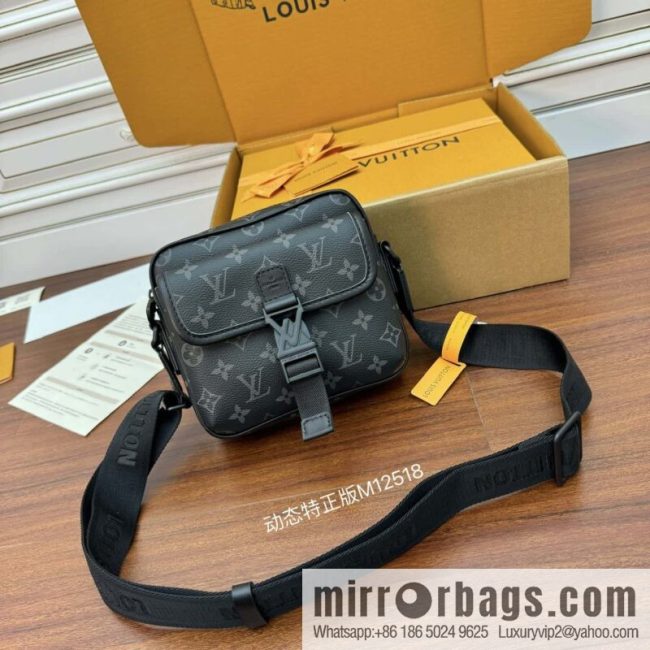 LV M12518 Getaway Messenger