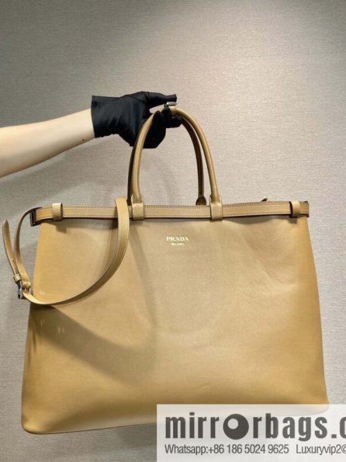 PRADA 🎉 new men\'s bag 🎉 1BG126 extra large 🎉🎉 brown
