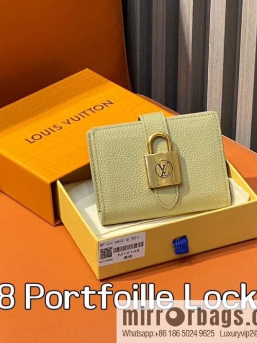 [Original order boutique] M12148 grass green, full leather wallet series Portfoille Locky wallet
