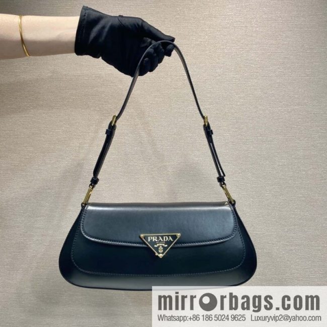 PRADA 🎉 armpit bag 🎉 1BD344 large 🎉🎉 black