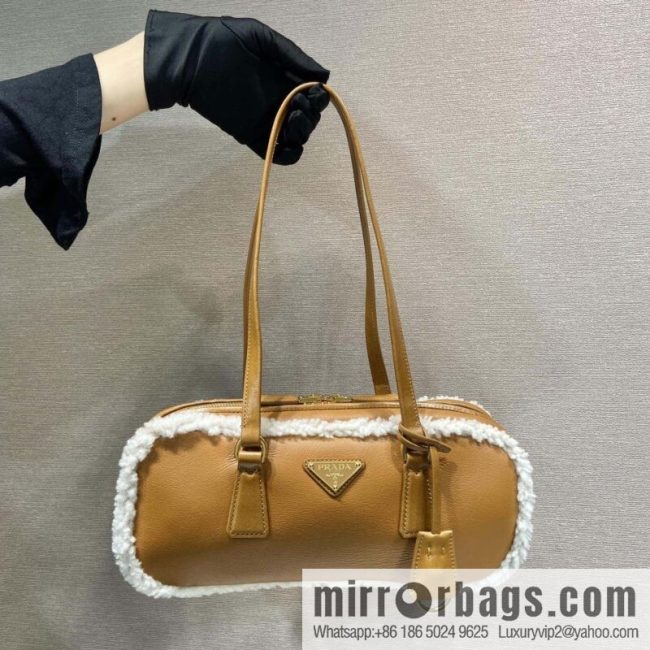 PRADA 🎉 new sheepskin 🎉 1BB124 new product🎉🎉