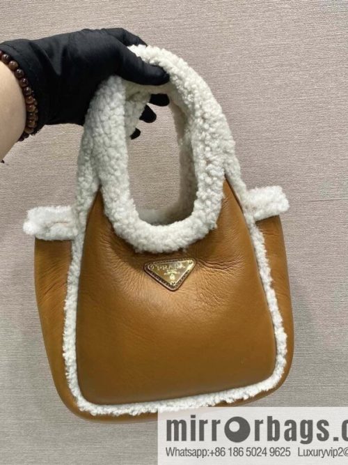PRADA 🎉 sheepskin bucket bag 🎉 1BA349 new product🎉🎉