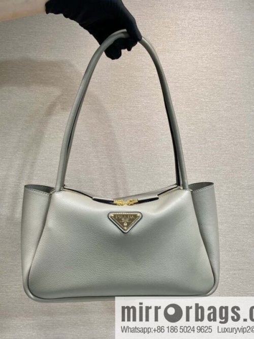 PRADA 🎉 New 🎉 1BA444 Shoulder/Grey🎉🎉