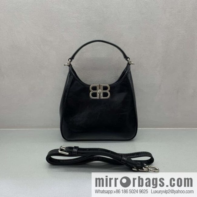 🖤Paris Home Hobo Collection ‼️ 24 Year Hobo Bag 801928 Black