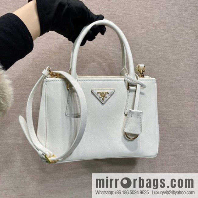 PRADA 💋 classic explosive Galleria handbag 1BA896