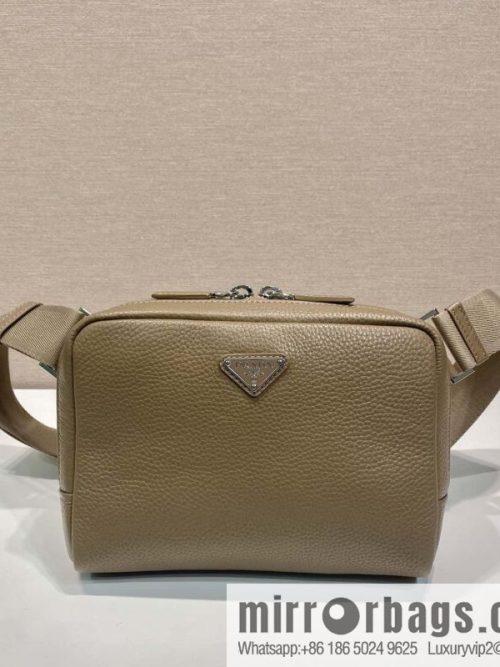 PRADA 🎉 new breast bag 🎉 2VH181 large new color🎉🎉