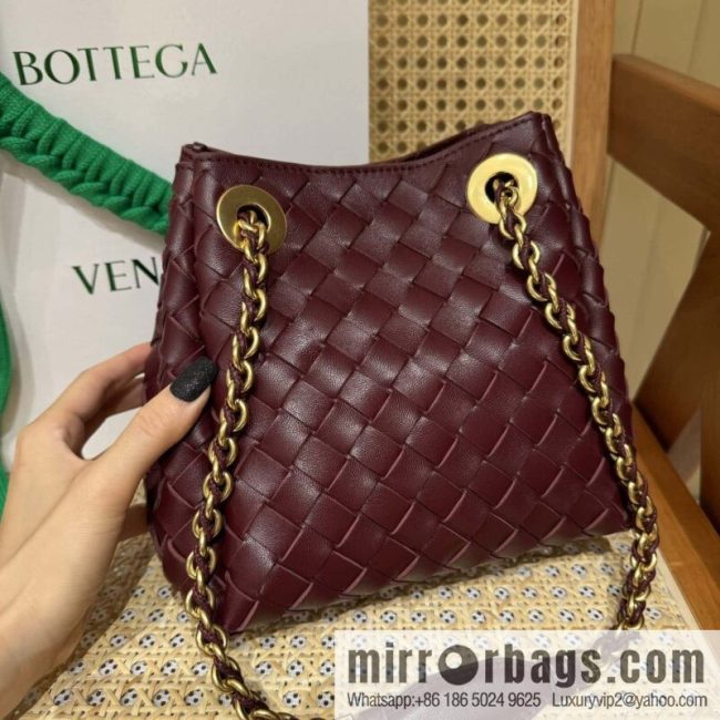 BV Small Parachute Chain Bag, Barolo Burgundy 817175