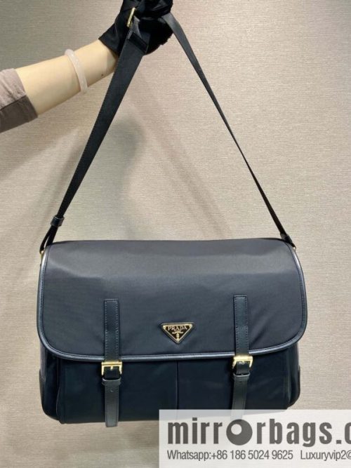 PRADA 🎉 new messenger bag 🎉 1BD369🎉🎉