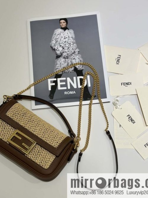 FENDI Baguette hand-woven raffia handbag, model number: 8666S red-brown
