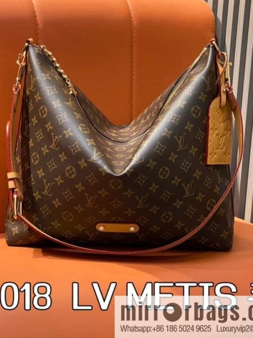 [Original single boutique] M14018 presbyopia, messenger bag, messenger bag series LV METIS handbag