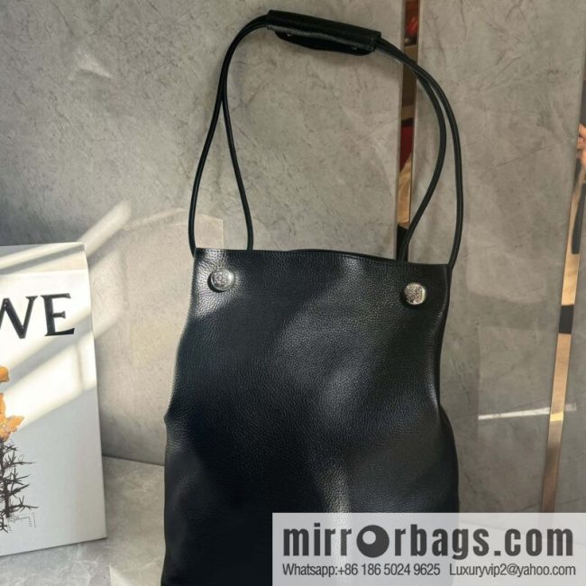 LOEWE Pebble hobo 0905 black
