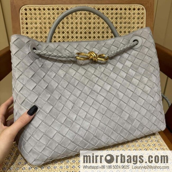 BV Medium Andiamo Tote Bag 766016 Suede Silver Grey