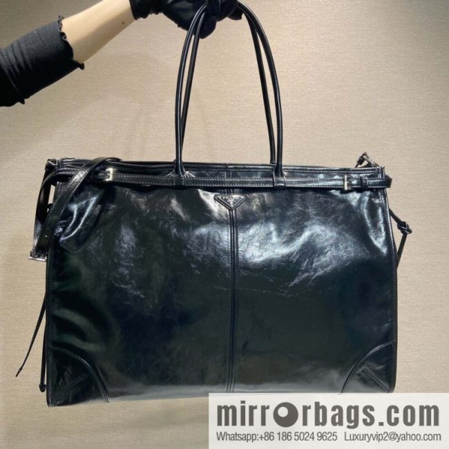PRADA 🎉 LusSo lf oil wax leather 🎉 2VG128 extra large🎉🎉