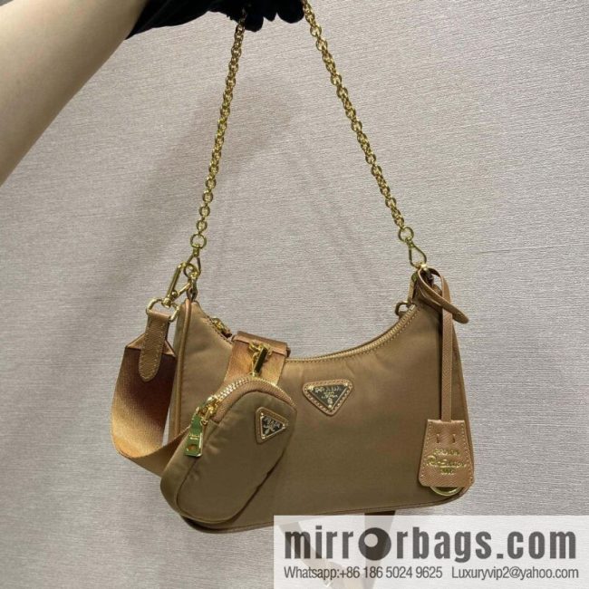 PRADA 🎉 explosion gold hardware 🎉🎉 new color 1BH204 gold hardware