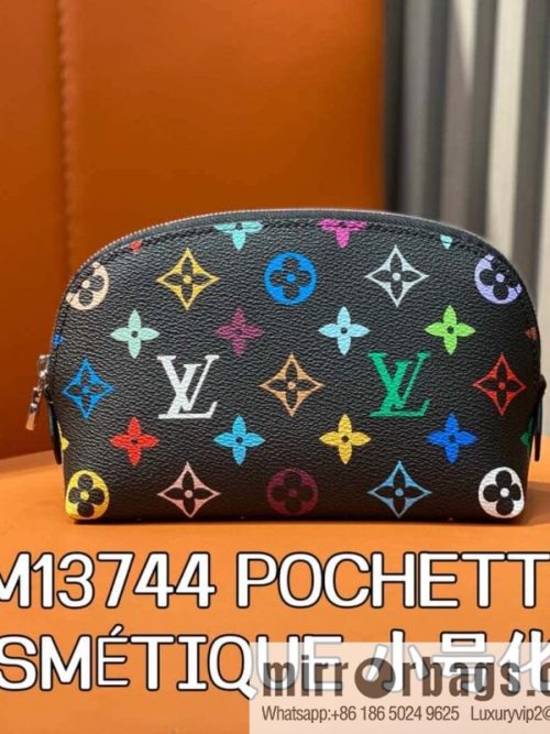 [Original order boutique] M13744 black color, cosmetic bag series POCHETTE COSMÉTIQUE small cosmetic bag