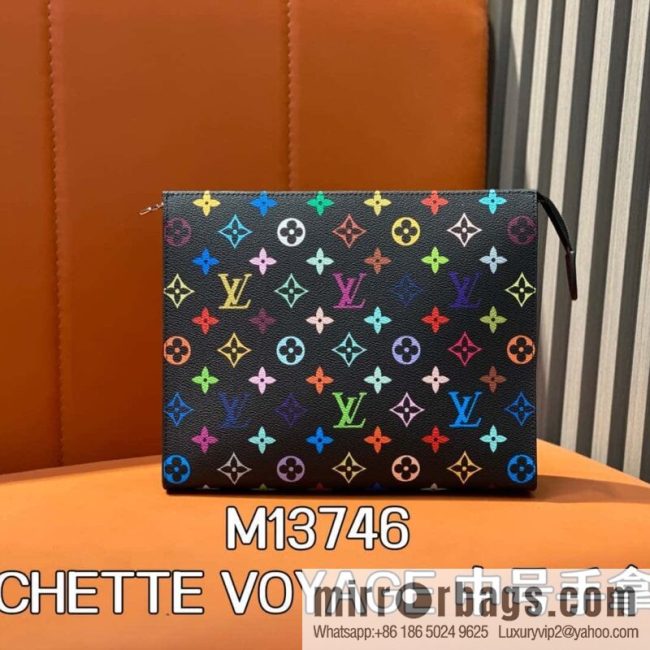 [Original order boutique] M13746 black color, handbag clutch series, the new POCHETTE VOYAGE medium clutch bag of the season