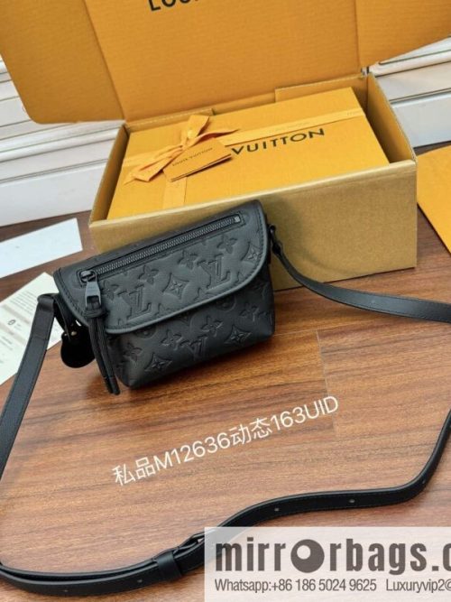LV M12636 Pulse Wearable Wallet