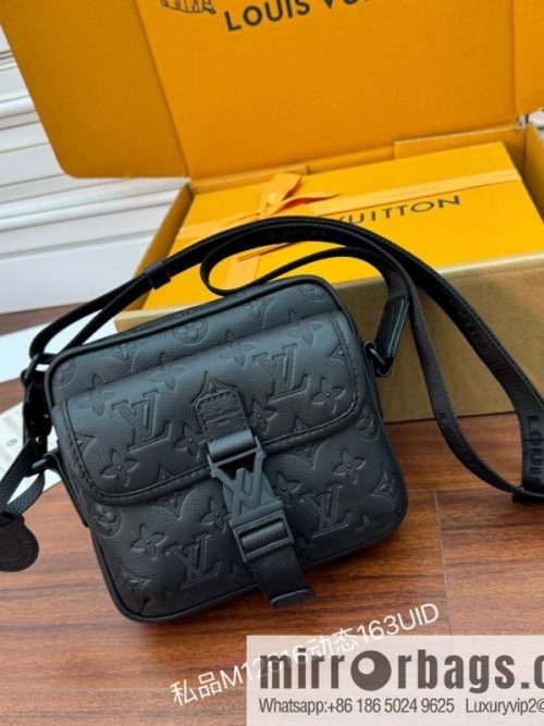 LV M12516 Getaway Messenger