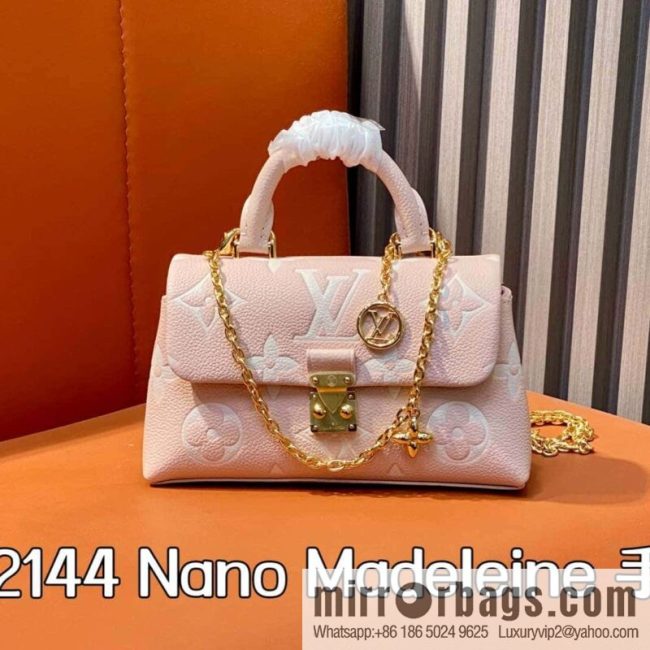 [Original order boutique] M12144 milkshake powder, full leather chain bag series M13796 This Nano Madeleine handbag