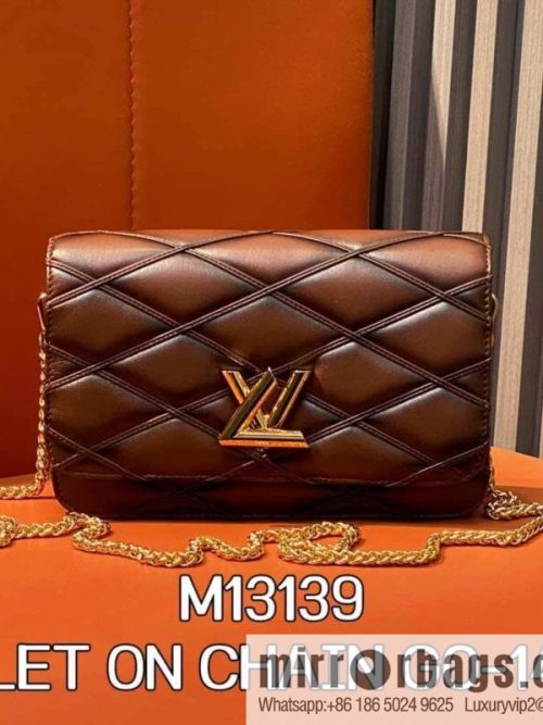 [Original order boutique] M13139 caramel color, full leather rhombus chain bag WALLET ON CHAIN GO-14 handbag