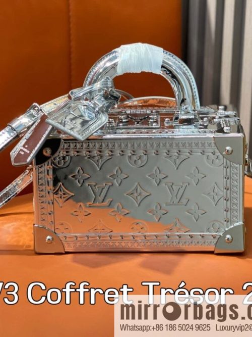 [Original order boutique] M45673 silver patent leather, box bag box series Coffret Trésor 20 hard case, in the 2021 spring and summer series