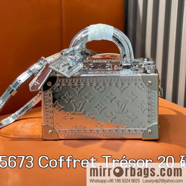 [Original order boutique] M45673 silver patent leather, box bag box series Coffret Trésor 20 hard case, in the 2021 spring and summer series