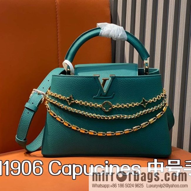 [Original order boutique] M11906 green, full leather cap, English style, this Capucines medium handbag.