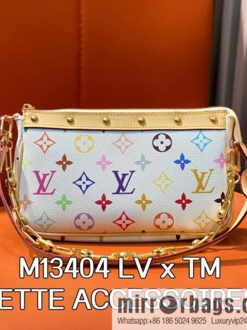 [Original order boutique] M13404 white color, chain mahjong bag, the new LV x TM POCHETTE ACCESSOIRES handbag of the season