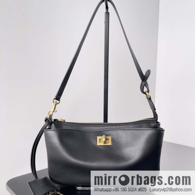 𝐁𝐚𝐥𝐞𝐧𝐜𝐢𝐚𝐠𝐑𝐨𝐝𝐞𝐨 🖤🖤 Rodeo Shoulder Bag 🧶 Rodeo Black Smooth Cow Leather Shoulder Bag