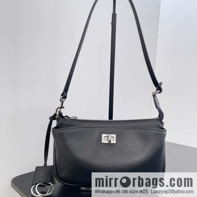 𝐁𝐚𝐥𝐞𝐧𝐜𝐢𝐚𝐠𝐑𝐨𝐝𝐞𝐨 🖤🖤 Rodeo Shoulder Bag 🧶 Rodeo Black Smooth Cow Leather Shoulder Bag