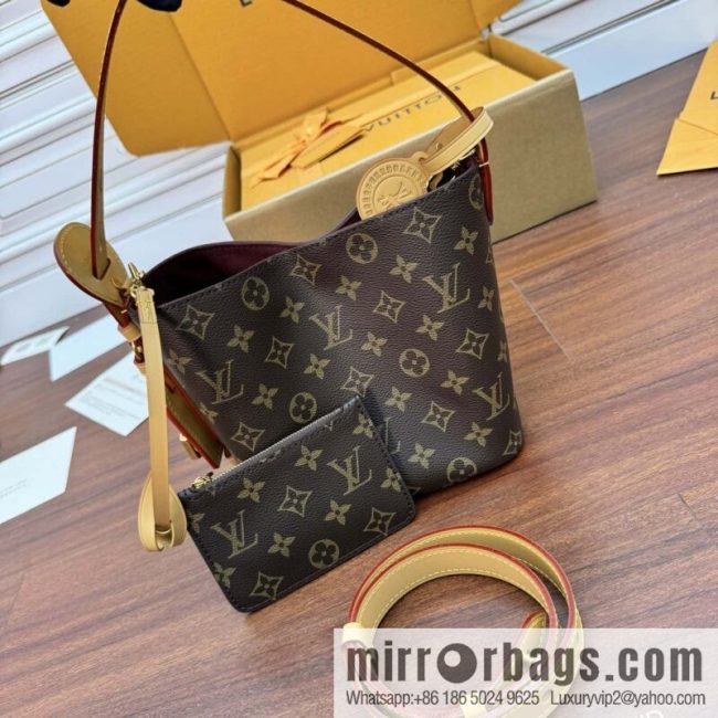 LV M12925 NEW All In BB