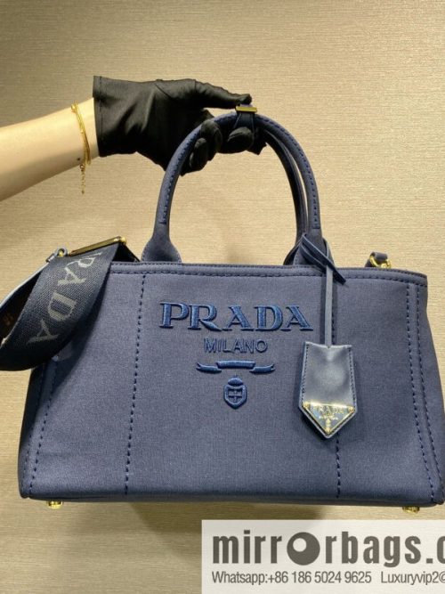 PRADA 🎉 new handbag 🎉 1BG554 M🎉🎉