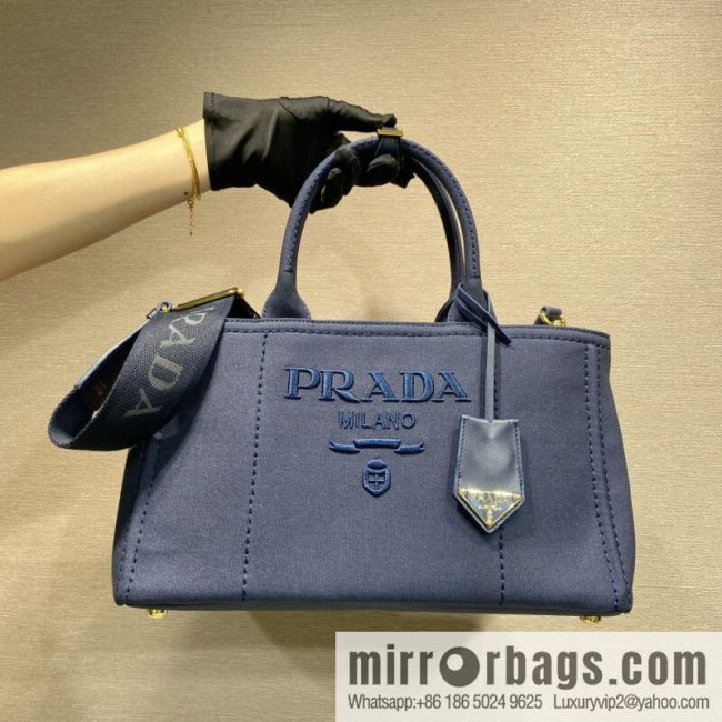 PRADA 🎉 new handbag 🎉 1BG554 M🎉🎉