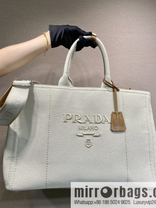 PRADA 🎉 new tote bag 🎉 2VG131 men\'s 🎉🎉 beige