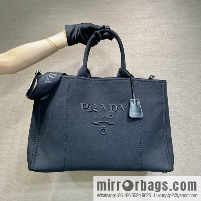 PRADA 🎉 new tote bag 🎉 2VG131 men\'s 🎉🎉 black