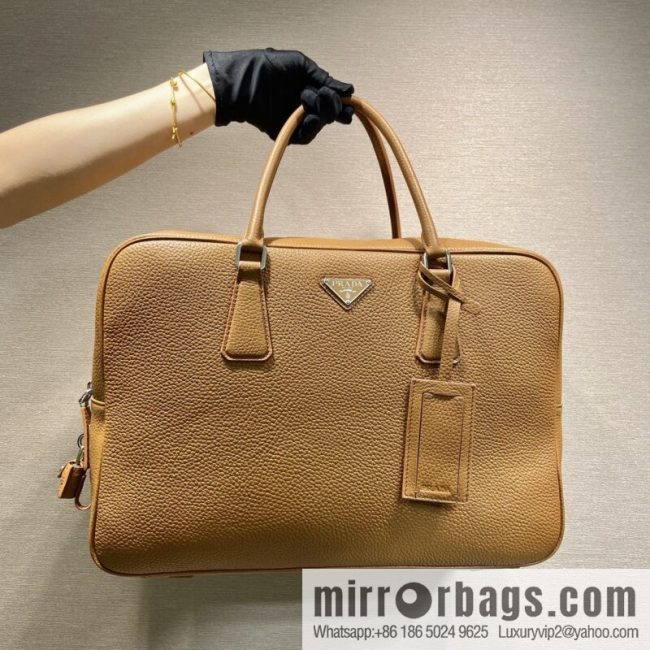 PRADA 🎉 new briefcase 🎉 2VE027 with lock 🎉🎉 caramel color