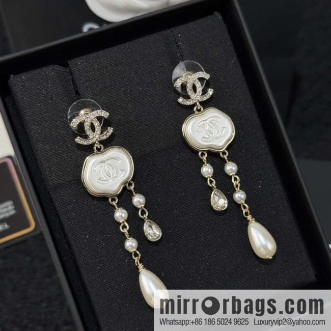 ❗️New ❗️ ☀️ new ☑️ Chanel cloud double c tassel earrings ☀️