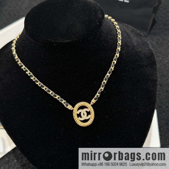 ❗️New ❗️☀️ New ☑️ Chanel double c oval black leather rope necklace ☀️