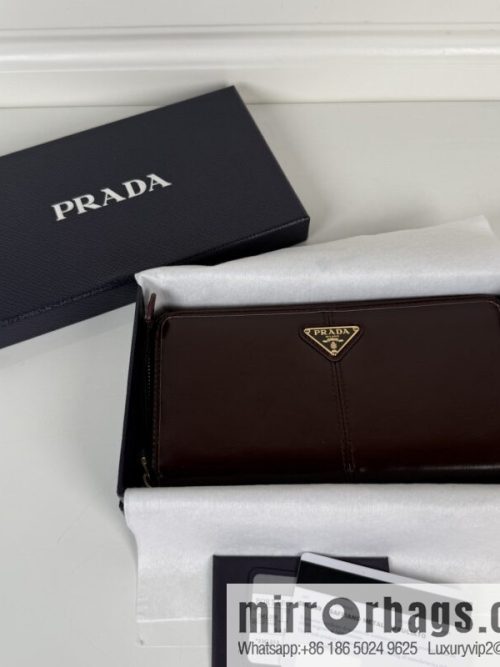 PRADA men\'s/women\'s triangle gold hardware standard oil wax leather zipper bag 2ML059 burgundy