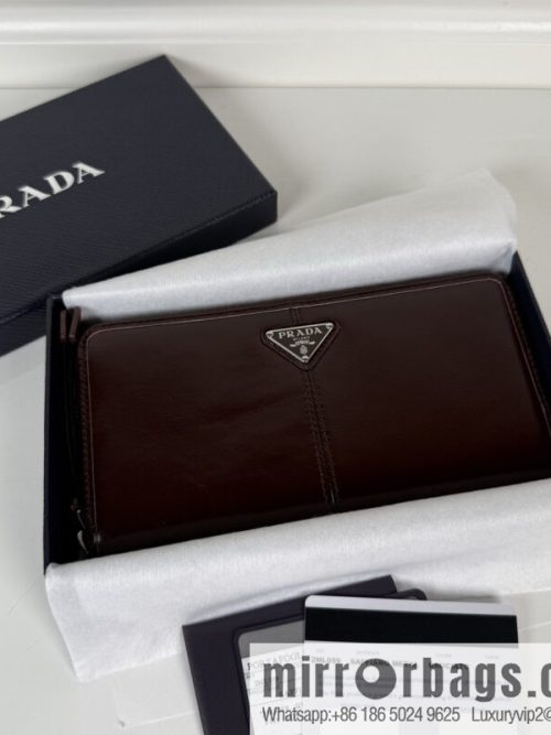 PRADA men\'s/women\'s triangular silver hardware standard oil wax leather zipper bag 2ML059 burgundy